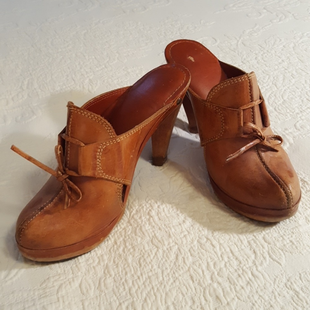 Vintage '70s Wood Platform Mules